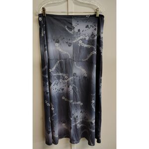Women's Blue Floral Print Maxi Skirt XL‎